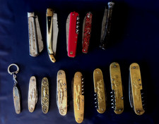 Lot anciens couteaux de poche