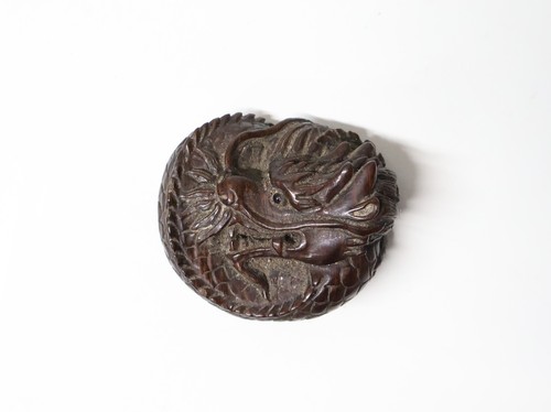 Ancien superbement sculpté
