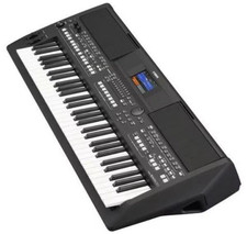 Yamaha PSR-SX600 61-Key