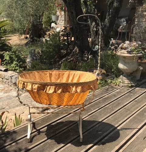 Berceau poupée ancien - de,