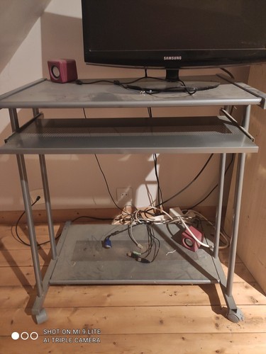 Meuble pour métal de - en,