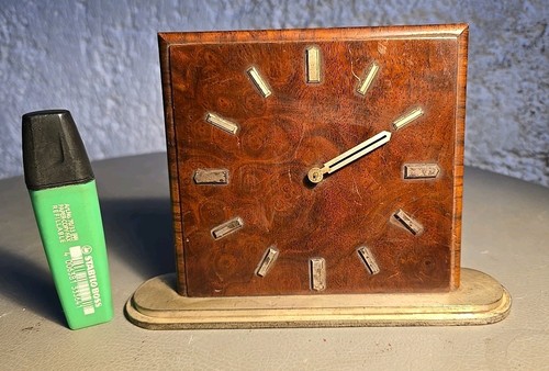 Horloge table jours - jours, 6