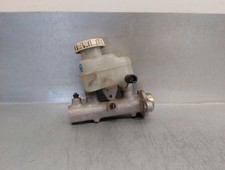 MR527631 POMPE DE FREIN /