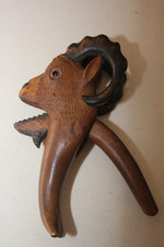 FORET NOIRE ANCIEN CASSE NOISETTES