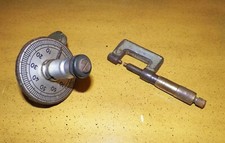 Ancien outil de mesure