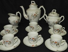 Porcelaine de Limoges ca. 1900 : Service à café (tasses, cafetière, sucrier...)