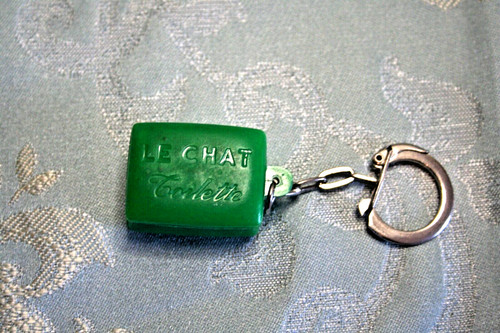 Ancien porte clé chat - porte,