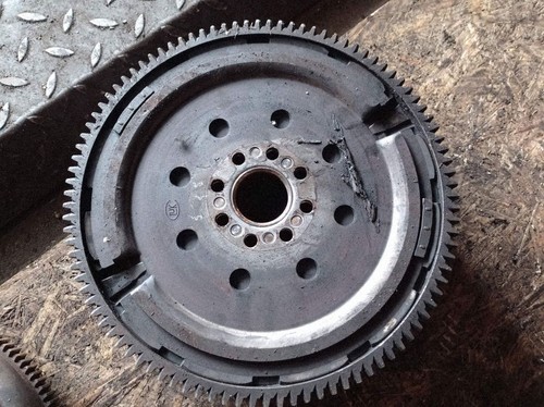 Volant moteur diesel lexus - volant, is