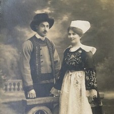 Old photo card wedding costume Breton Brittany headdress postcard PC