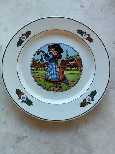 Assiette après hansi - hansi, (