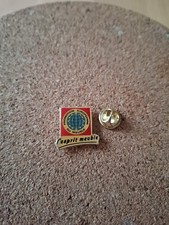 Pin's Magasin Shop L’esprit
