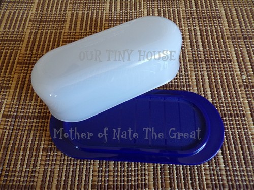 Tupperware butter dish holds - holds, 1