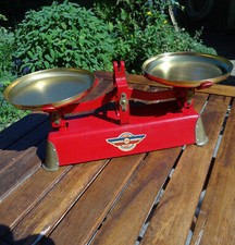 Balance Roberval - Jouet France - La petite marchande - Plateaux laiton