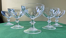 Lot de 5 coupes à Champagne