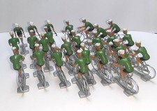 Lot de 25 cyclistes miniatures