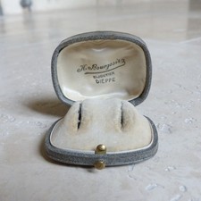 Ancien écrin à Bijoux