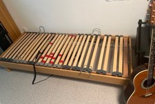 LIT  de repos électrique  , 3 positions : pieds, dos,  tête 