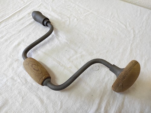 Ancien vilebrequin chignole - vilebrequin,,