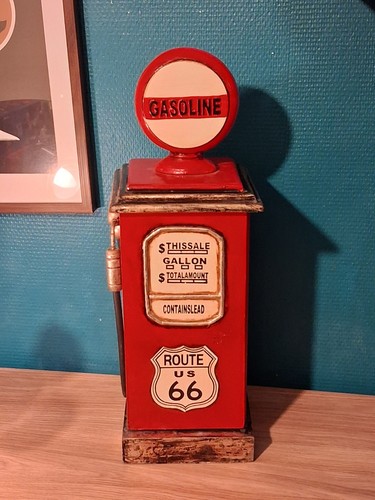 Figurine déco pompe - , à