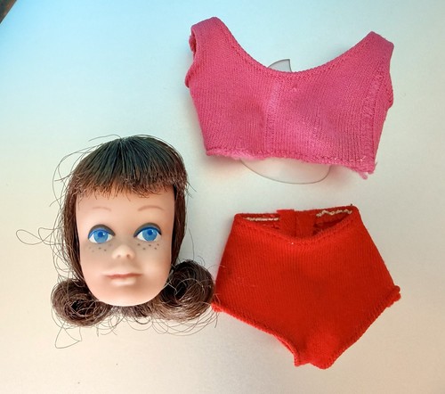 Vintage brunette barbie midge - barbie,