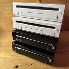 Lot 4 Nintendo Wii Console