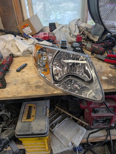2007 dodge grand caravan - , right