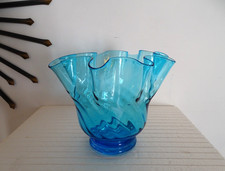 Vase mouchoir vase corolle