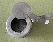 Ancien brûleur à alcool ou