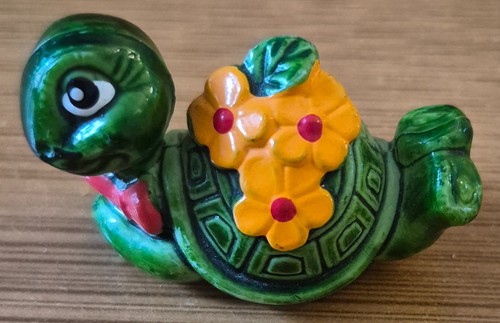 Figurine kinder tortue dandy - kinder,