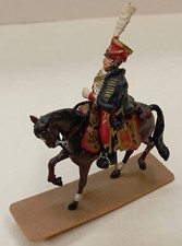 SEGOM FIGURINE EMPIRE AIDE DE