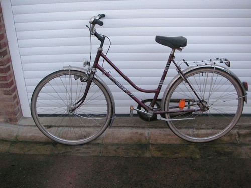 Vélo ville vintage - de,