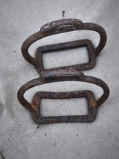 2 étriers 1845 harnachement