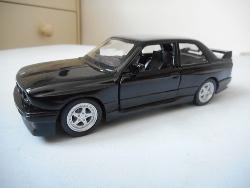 Miniature bmw noire - miniature, 1/36