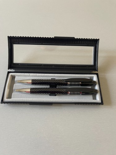Boite avec stylo bille - stylo,