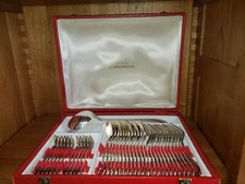 Ancienne Ménagère en métal