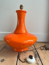PIED DE LAMPE VINTAGE EN