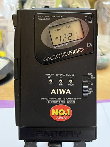 Aiwa portable radio - 🟡aiwa,