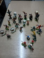 Soldats cowboys indiens