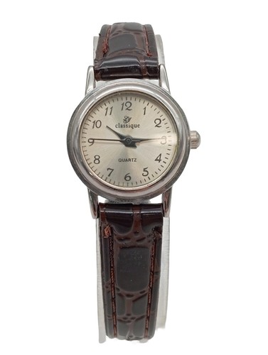 Classique montre analogue - classique,