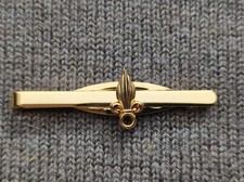 PINCE  A  CRAVATE  -  LEGION