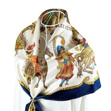 Foulard vintage en soie Hermes