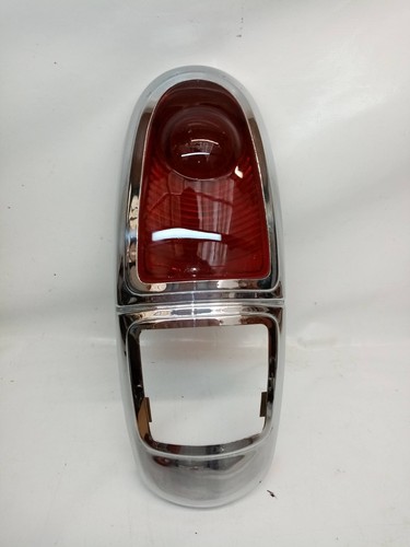 Peugeot 403 cabochon feu - peugeot,