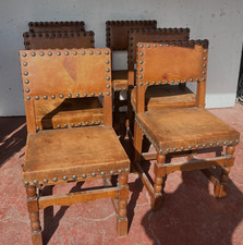 Suite de six chaises de style