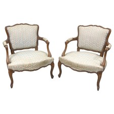 Fauteuils de style Louis XV