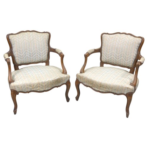 Fauteuils style louis - style, xv