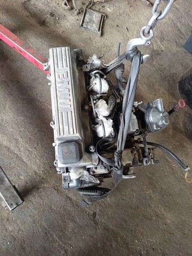 Bmw compact e36 moteur 14e97 - moteur,
