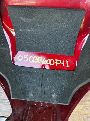 Honda cbr600f4i gas tank - honda,