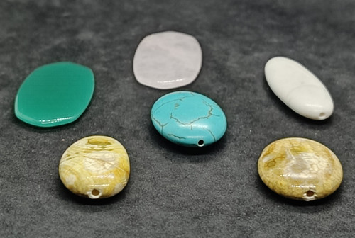 Lot pierres - de, 6