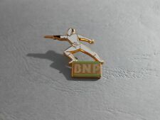 Pin's SPORT - FENCING - BNP Signed Decat