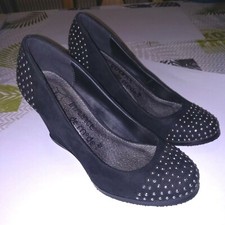 Chaussures Neuves à Talons